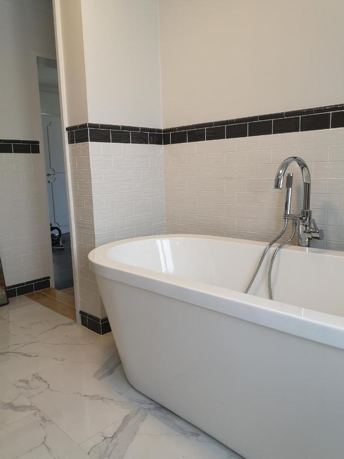 Bed and Breakfast Den Hoge Doorn Harelbeke Esterno foto